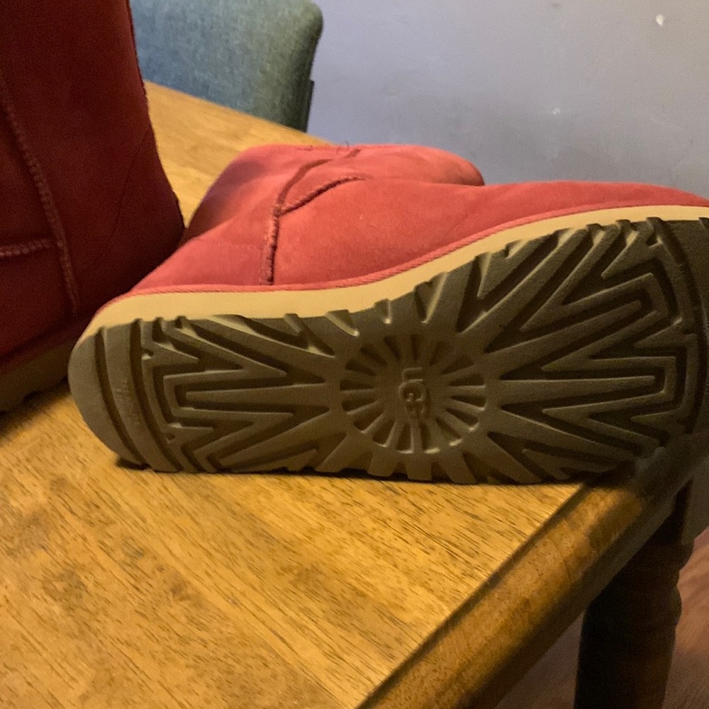 Ugg boots. Like new.